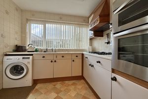 Kitchen- click for photo gallery